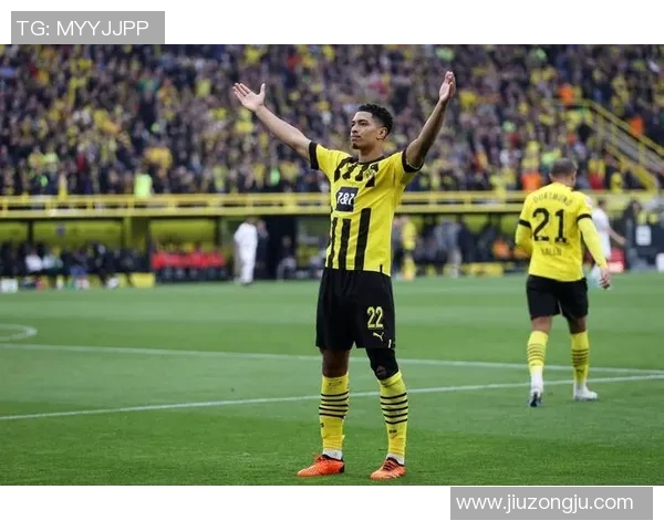 多特遭逆转，输球追平榜首，拜仁威胁日不落，维持势头难撼动