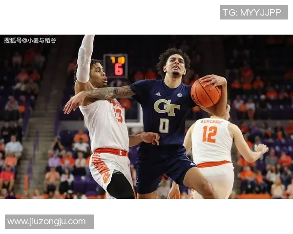 灰熊创历史，90分横扫老鹰：篮球传奇的新篇章